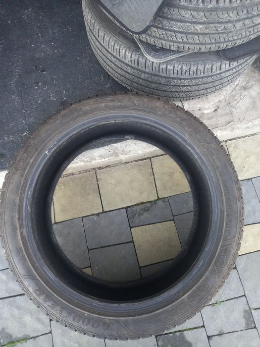 Шини Goodyaer 225/45r19