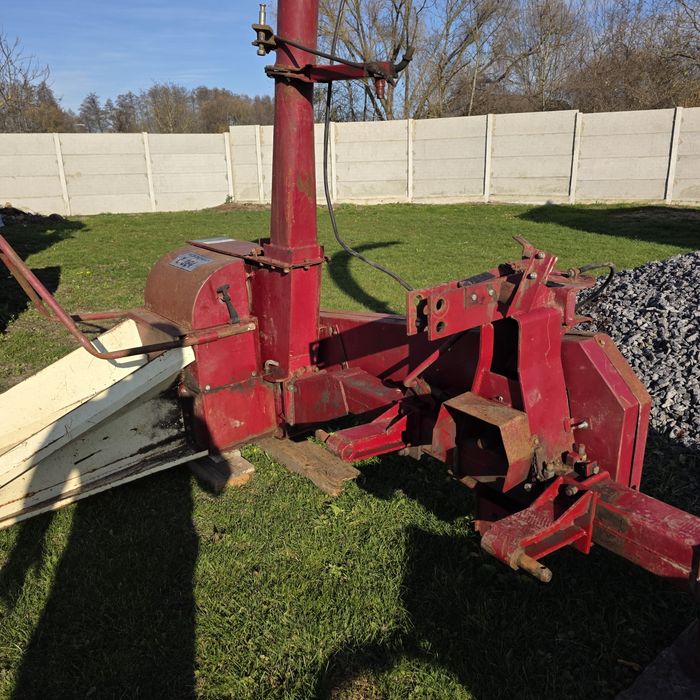 Сілосний комбайн січкарня до кукурудзи