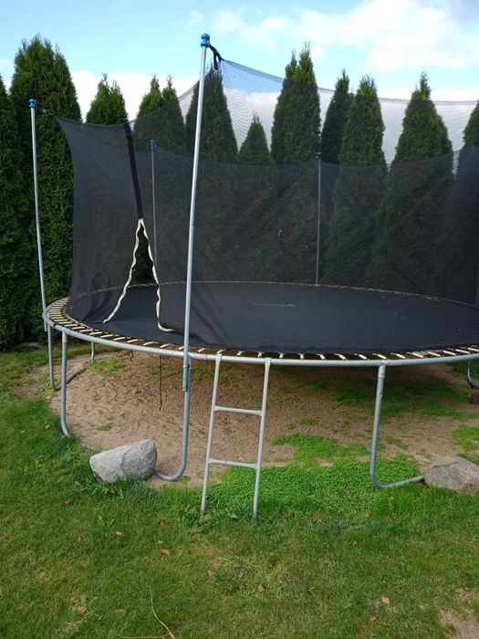 Trampolina  ogrodowa