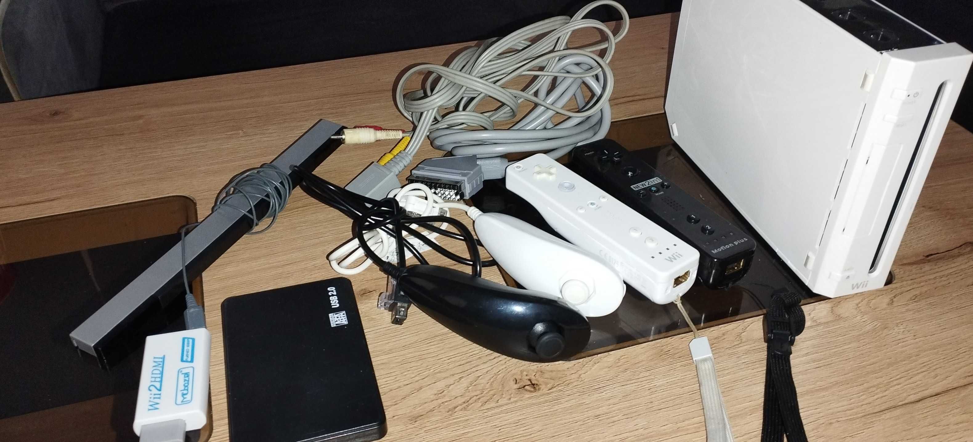 Nintendo Wii HDMI, HDD, 2 x kontrolery, Soft Mod, HDD