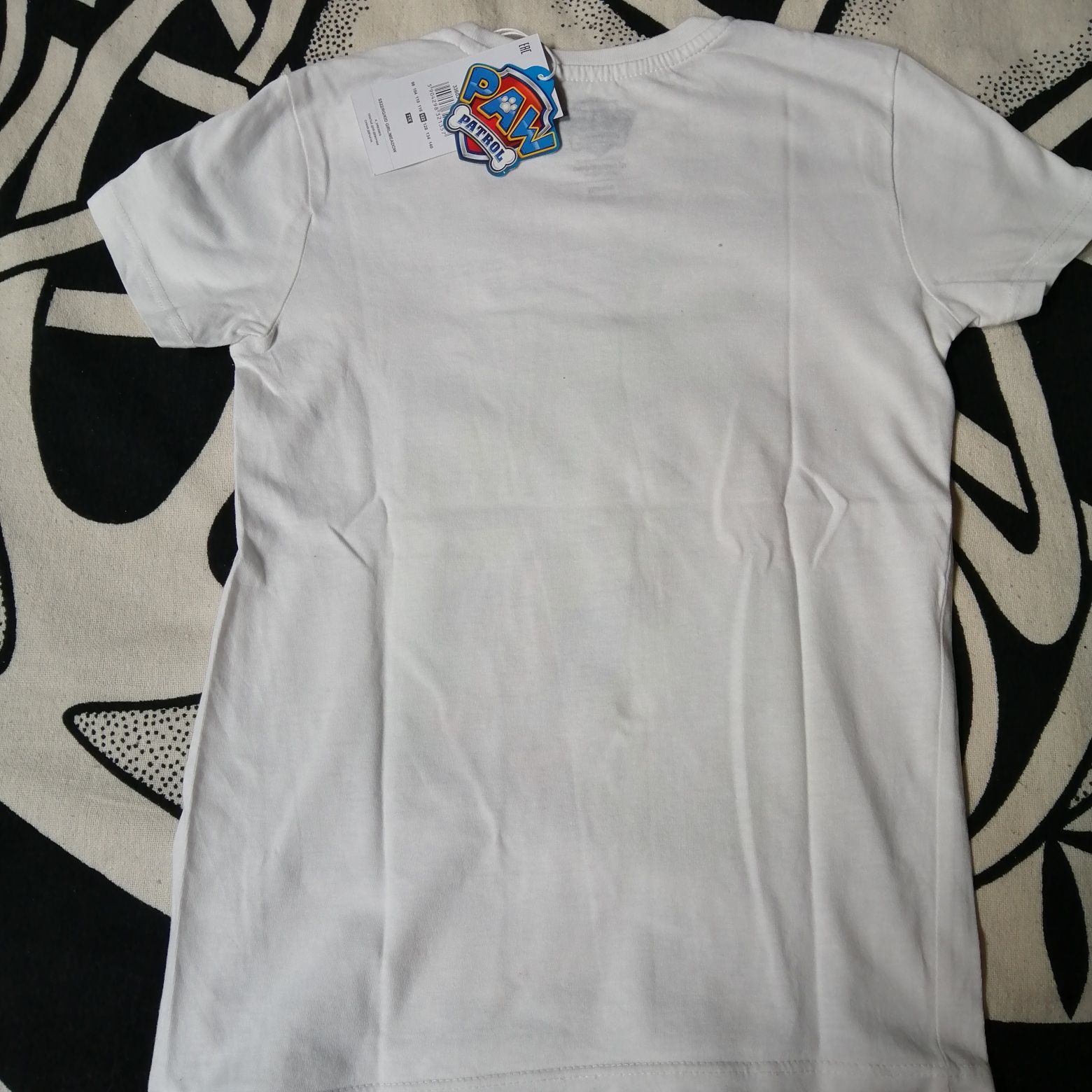 Biały t-shirt Paw Patrol rozmiar 122