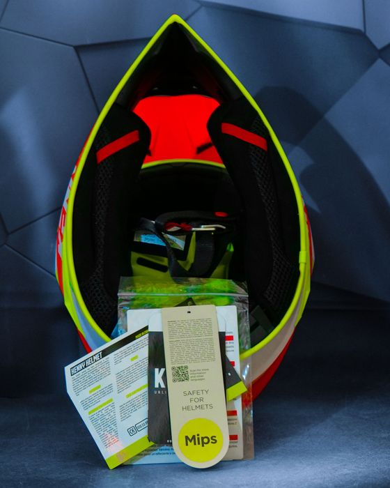 Мотошолом Agv  Shark Hjc shoei Scorpion Xlite  Ruroc Nolan rpha pista