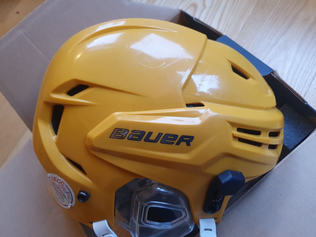 Bauer React M 56-60cm Kask Hokejowy