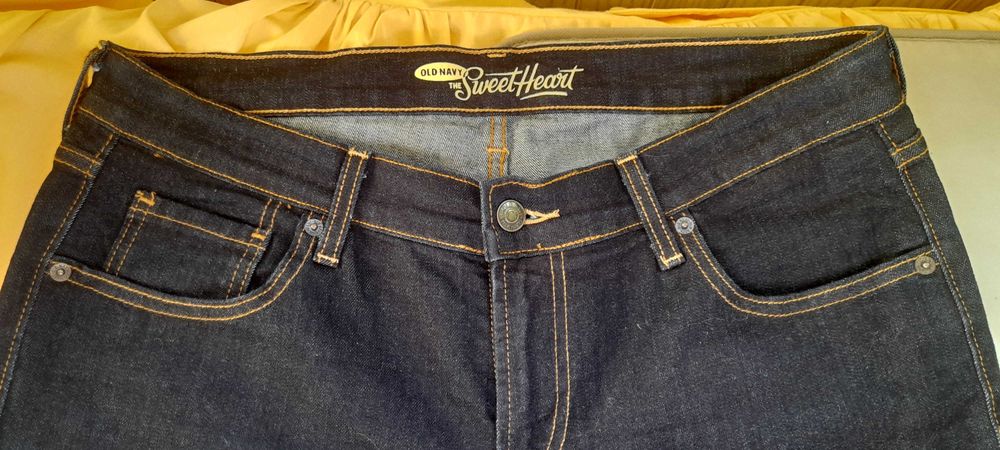 Джинсы темно синие новые