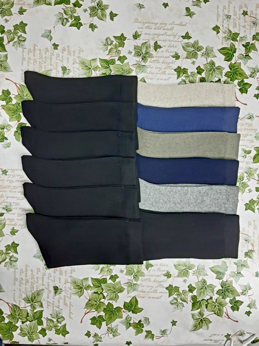 12 pares de meias,  6 preto + 6 cores sortidss