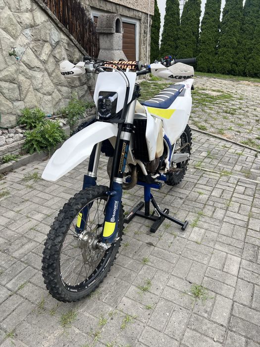 Husqvarna TX 125 enduro 136mth 17’