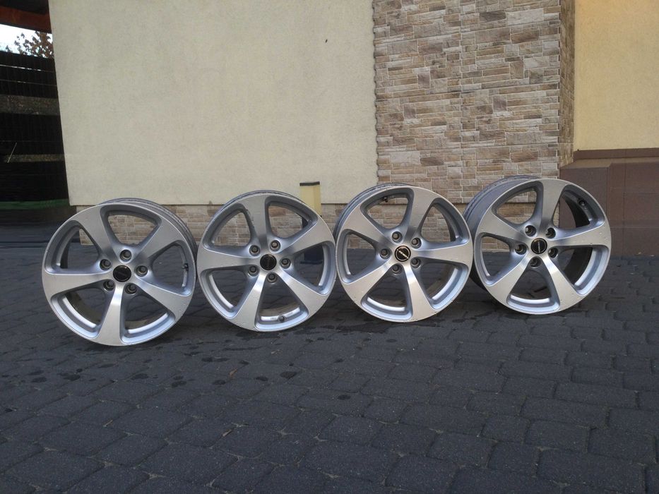 Borbet "17 - felgi aluminiowe 5x120 komplet BMW VW Honda Mini Toyota