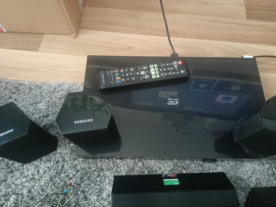 Sprzedam zestaw kina domowego Samsung HT-F5500