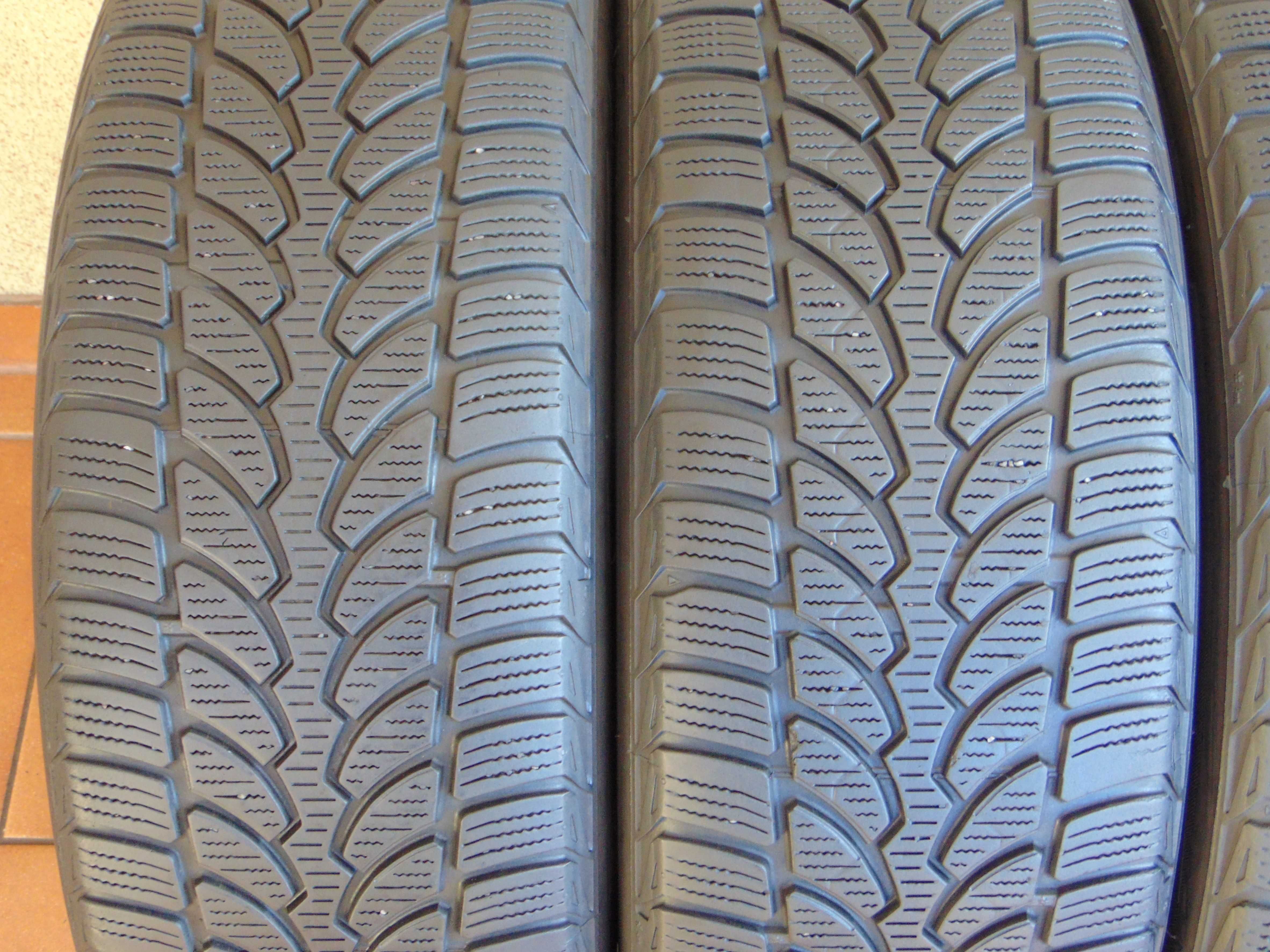 Opony Zimowe 205/55 R16 BRIDGESTONE BLIZZAK LM-32 kpl.