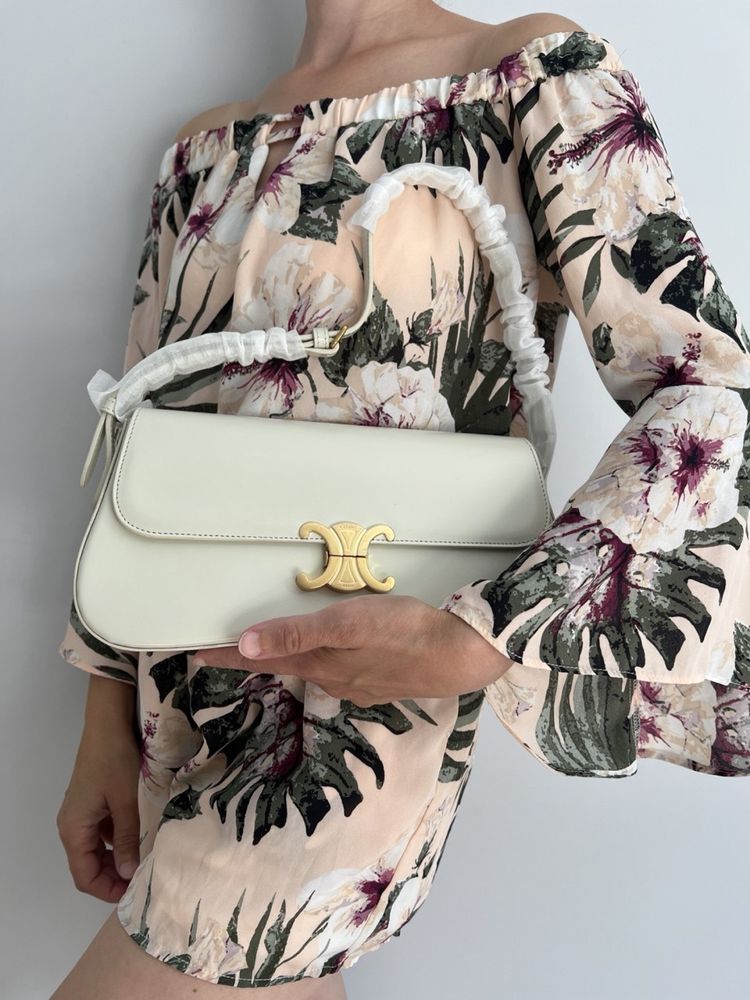 Сумка в молочному кольорі CELINE