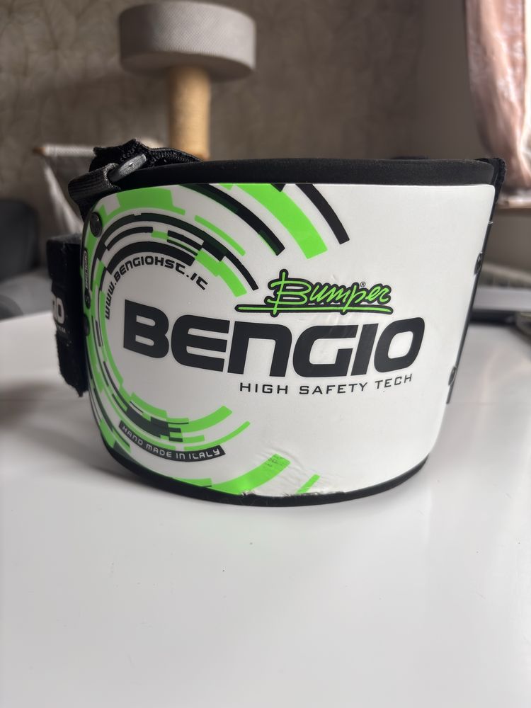 Ochraniacz na żebra Bengio, rozmiar S