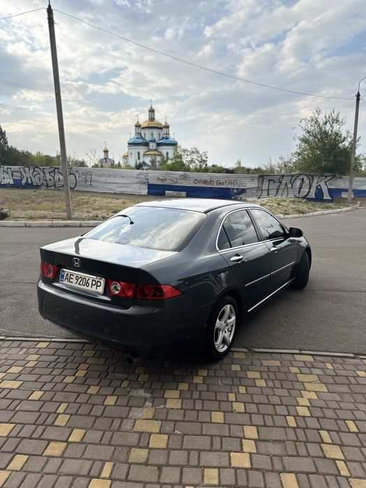 Honda Accord 7 2.0