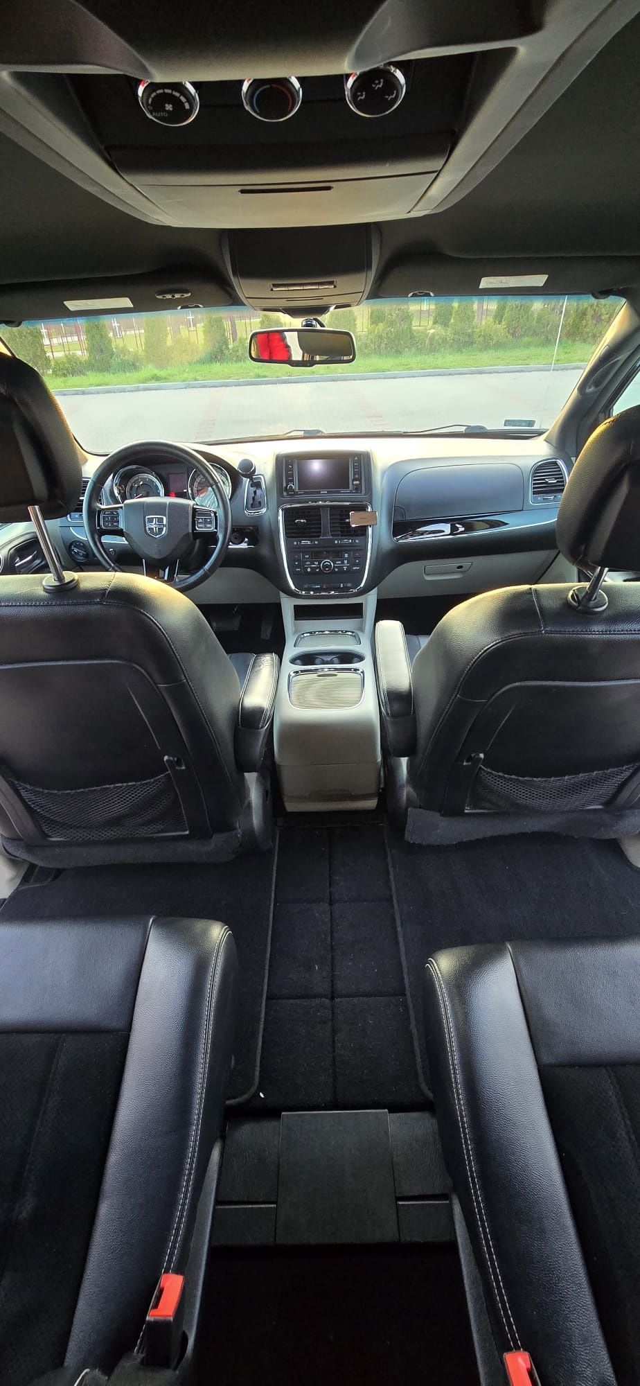 Dodge Grand Caravan