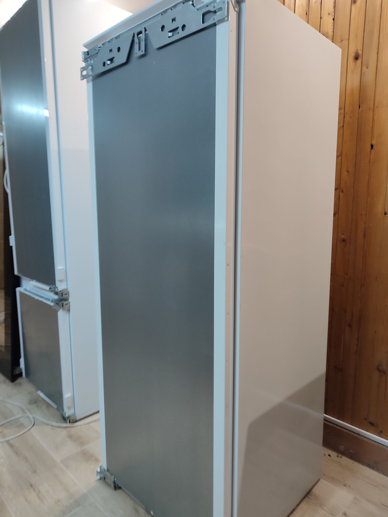 Chłodziarka Miele do zabudowy k 7444 D A+++ 24 Rok.
