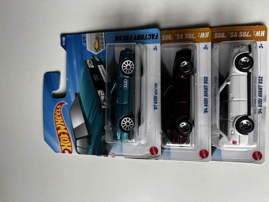Hot Wheels Merc Nissan TH Audi