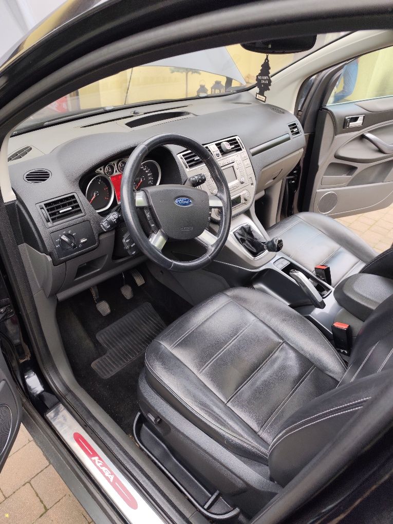 Ford Kuga Titanium 2.0d 136km