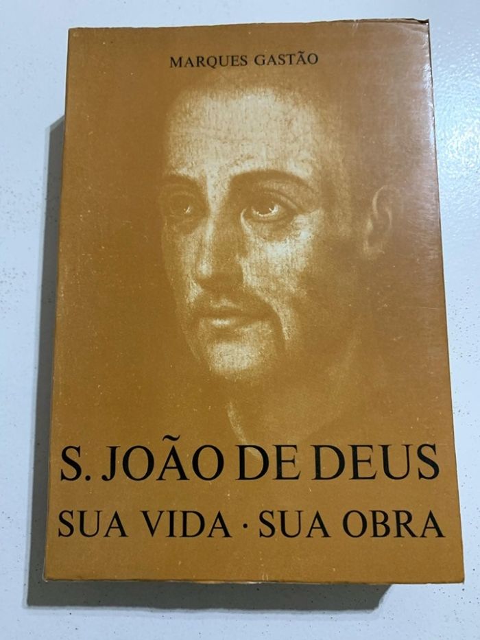 Lote de Livros bom estado