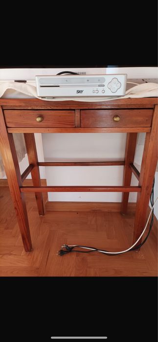 Stolik 2 szuflady 1930rok