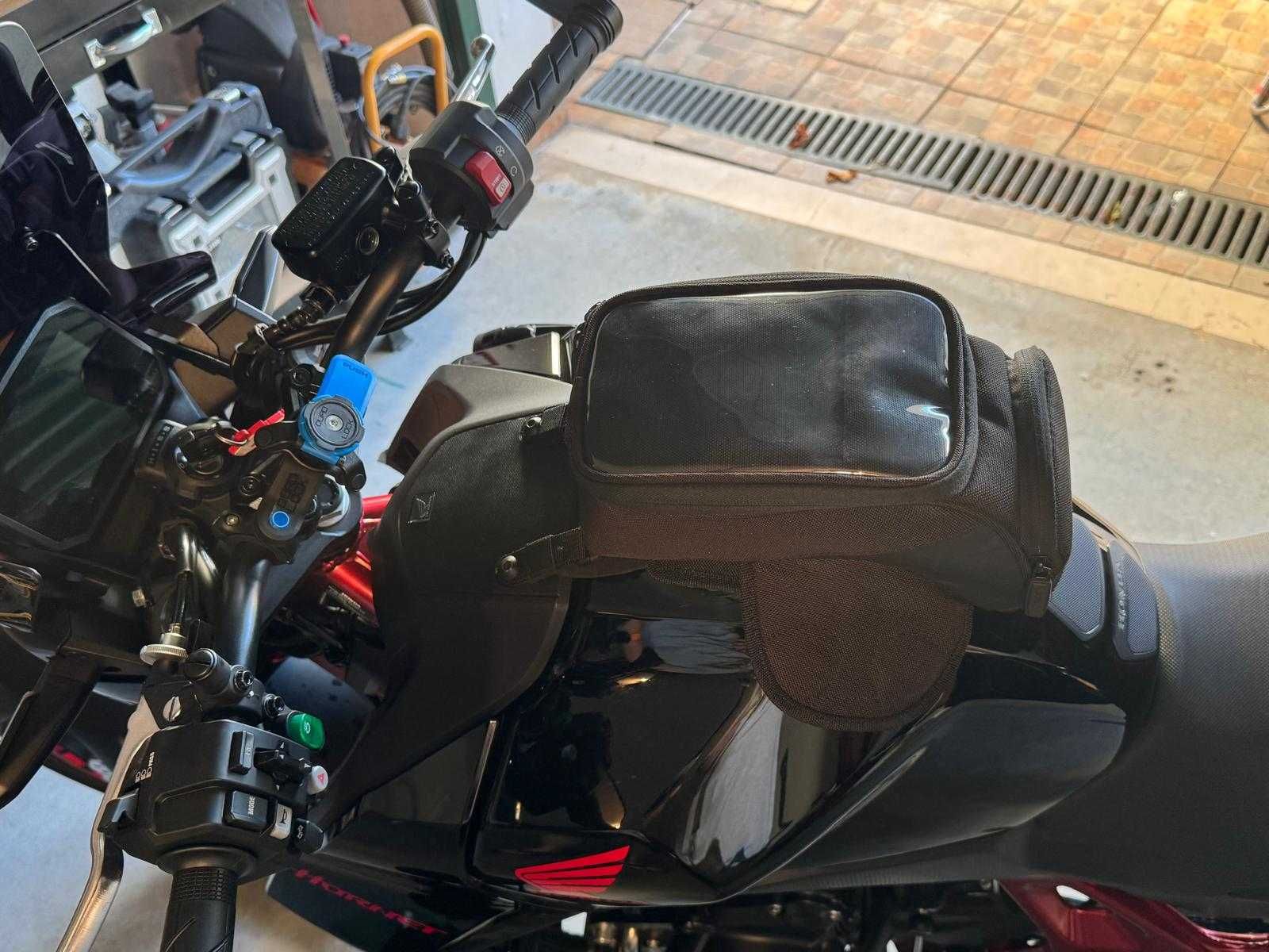 Hornet 750 de 2023