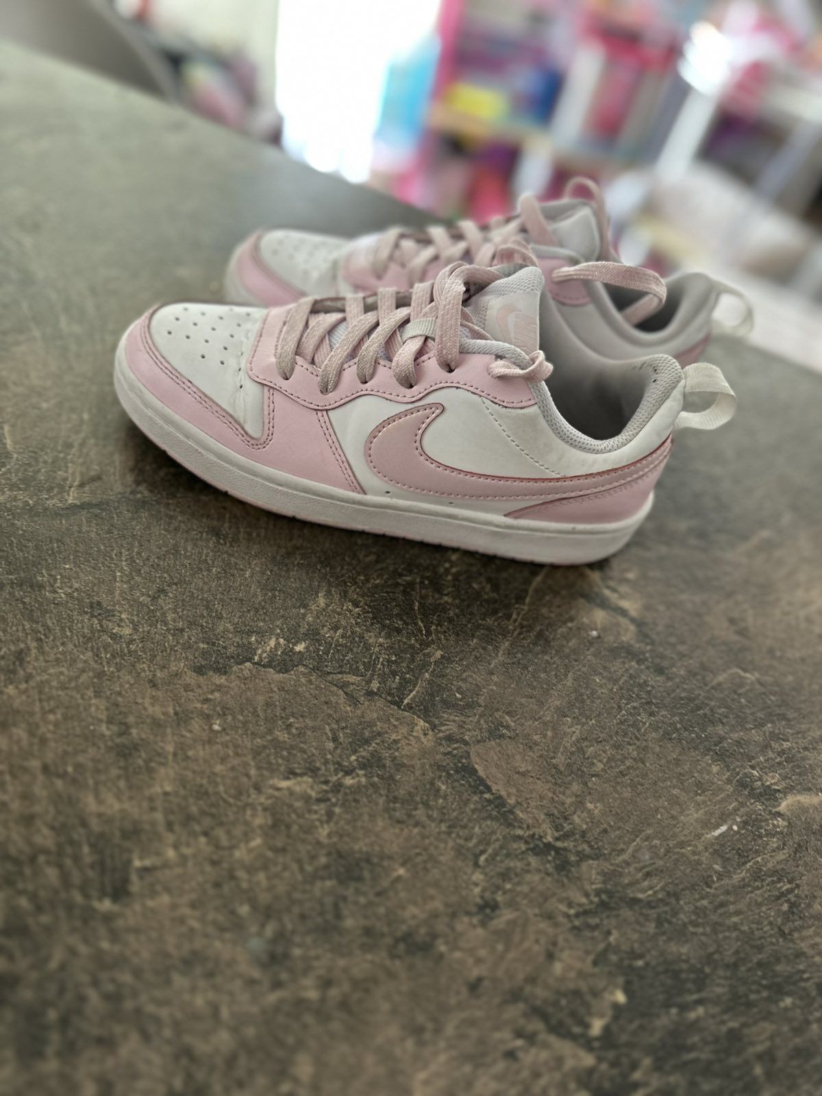 Buty Nike court borough
