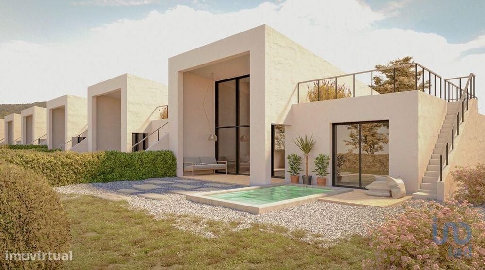 Casa / Villa T2 em Bensafrim e Barão de São João de 105,00 m2