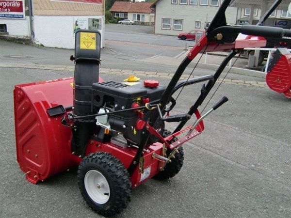 MTD SMART M 61 Odśnieżarka spalinowa dwustopniowa do śniegu mocna