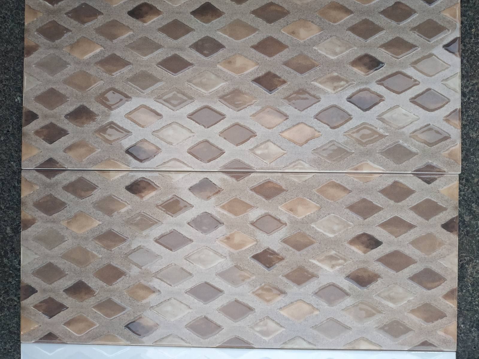 Плитка керамическая для стен под мозайку