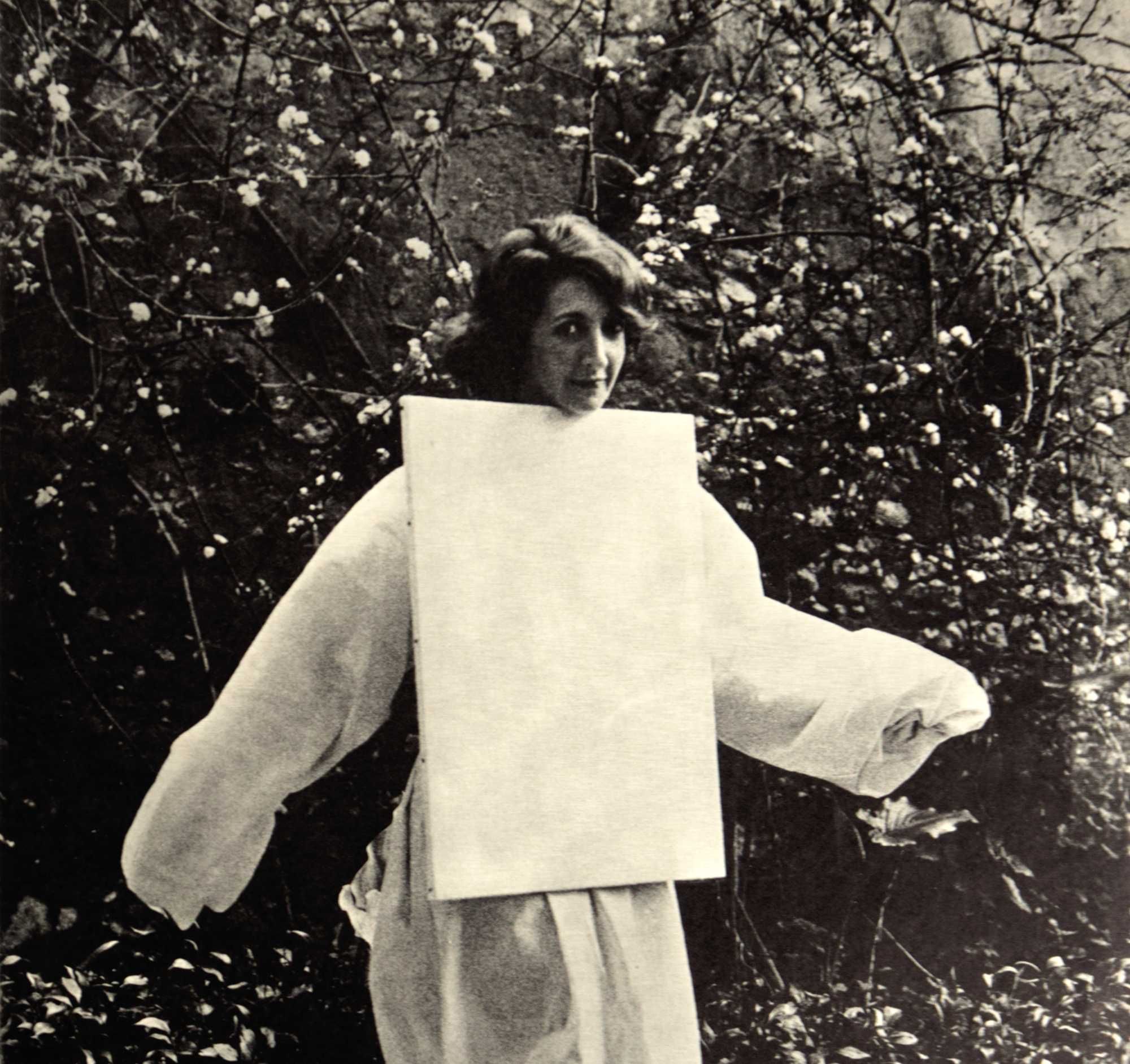 Cartaz da exposição Helena Almeida Modulo / Belas-Artes Lisboa 1978