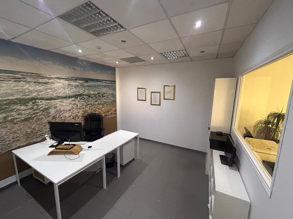 Alugo loja comercial em Albufeira