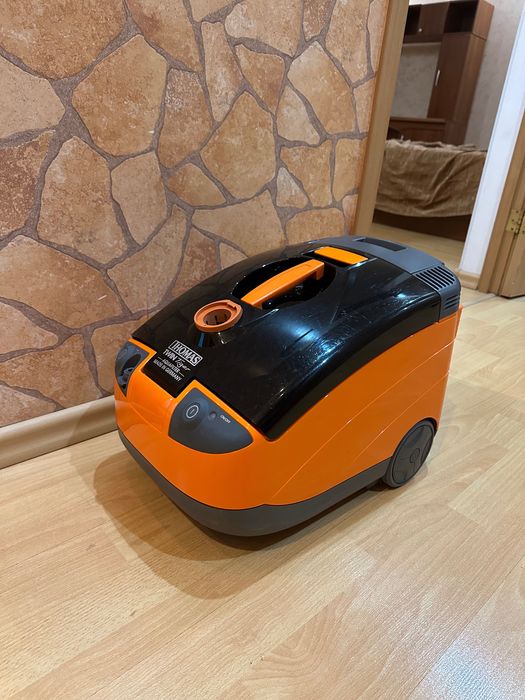 Моющий пылесос Thomas Twin Tiger с аквафильтром.