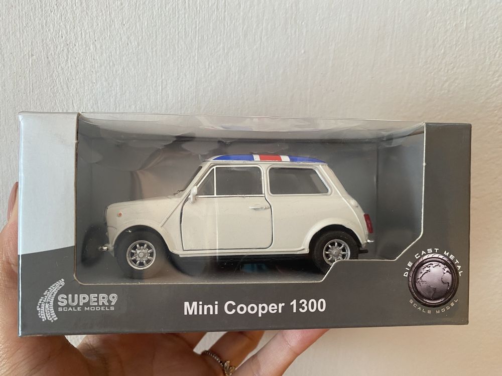 Carro de coleção Mini Cooper 1300