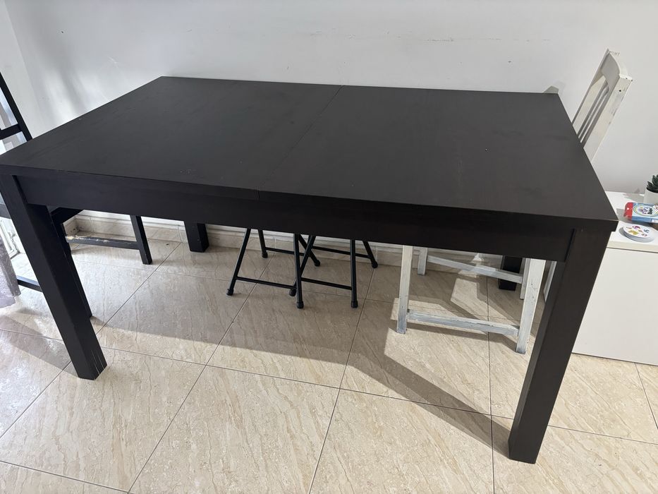Mesa extensivel IKEA preta