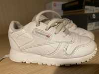 Ténis da Reebok tam. 22,5 originais