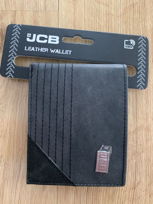 JCB skorzany portfel z ochrona kart