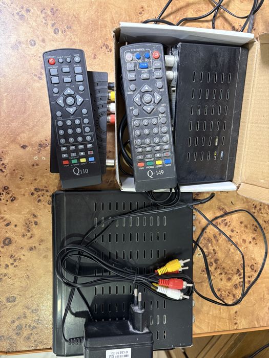 Тюнер T2 три штуки