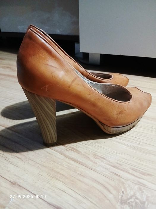 Damskie buty na obcasie rozmiar 36