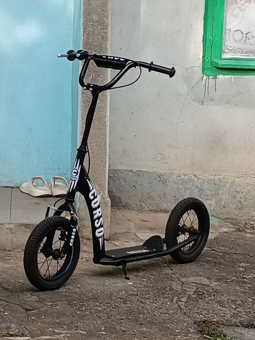 Продам самокат в хорошем состоянии