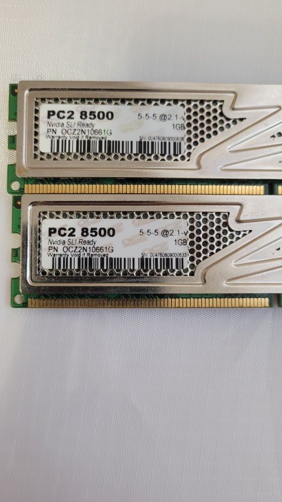 Оперативна пам'ять DDR-2  2×1 gb