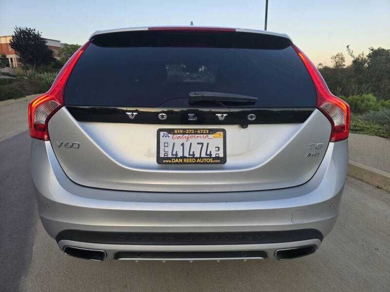 2017 Volvo V60 Cross Country