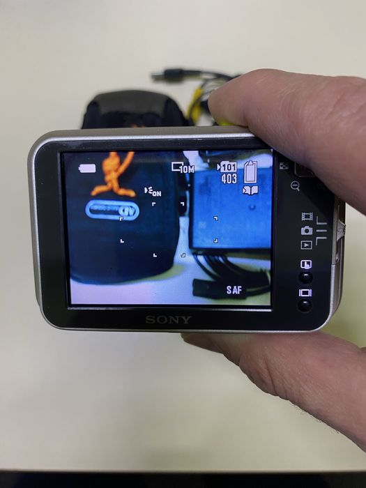 Фотоаппарат Sony Cyber-shot DSC-N2 комплект