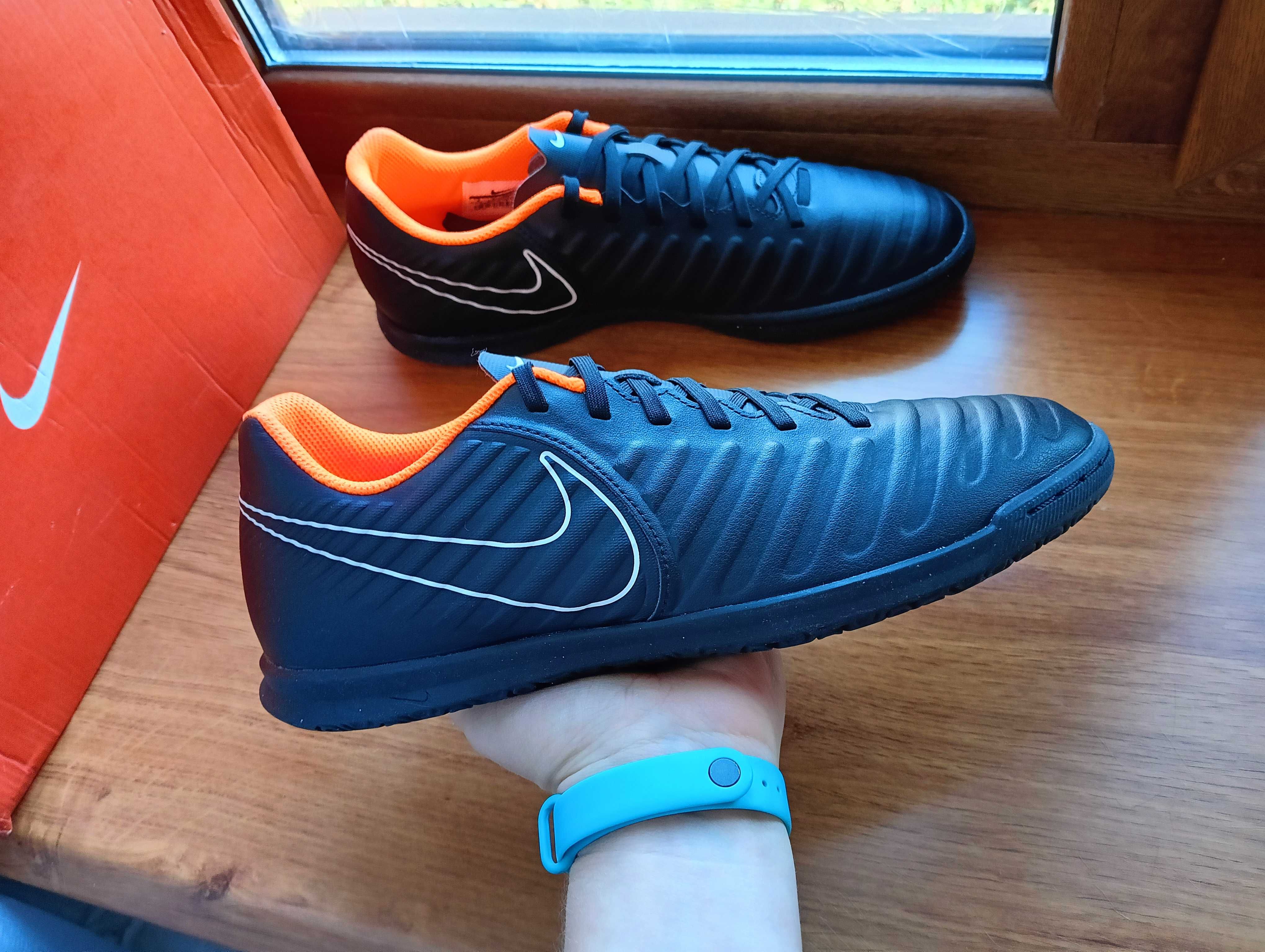 Футзалки 41 - 42 Nike Tiempo - X. Оригінальні. копочки копи