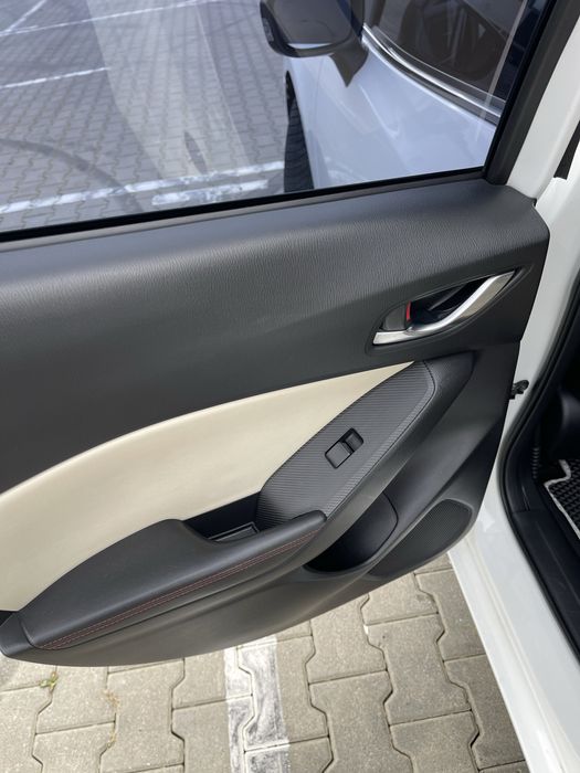 Mazda 3 Grand Touring