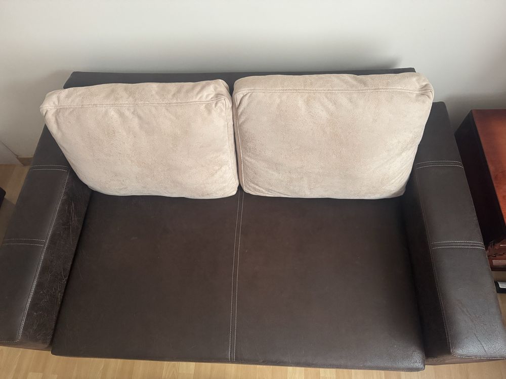 Sofa rozkładana 2osobowa z pojemnikiem na pościel