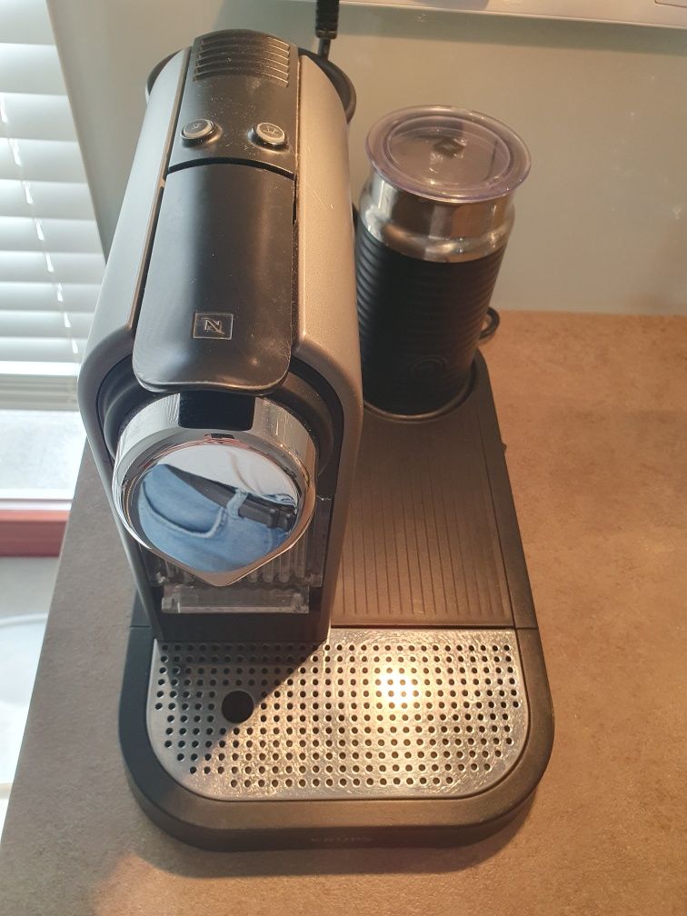 Ekspres do kawy Krups (Nespresso Classic)