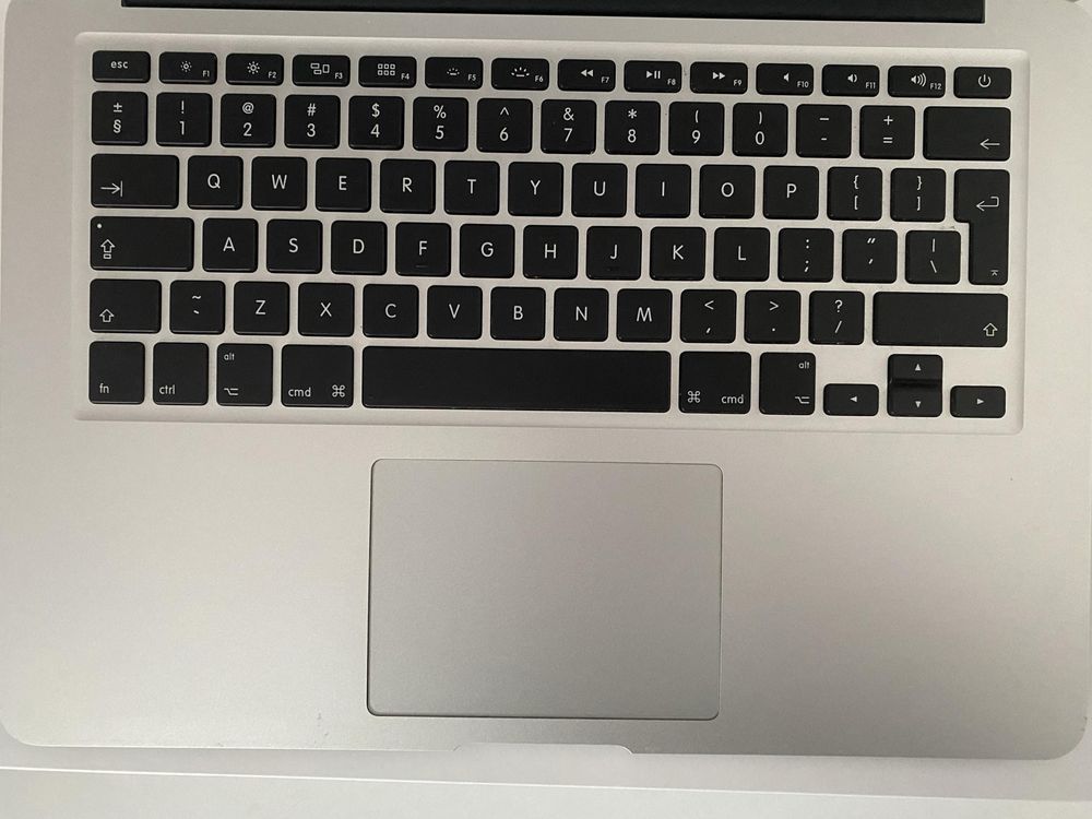 laptop macbook air early 2015