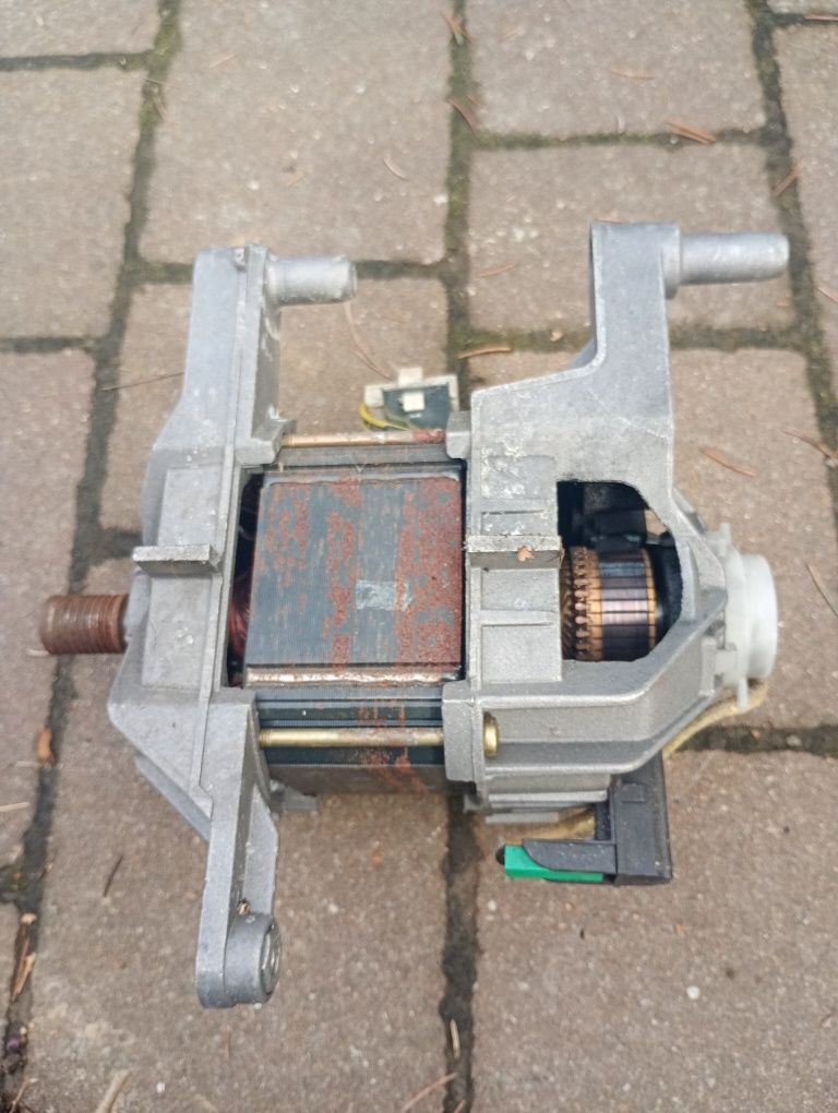 Silnik pralka automatyczna