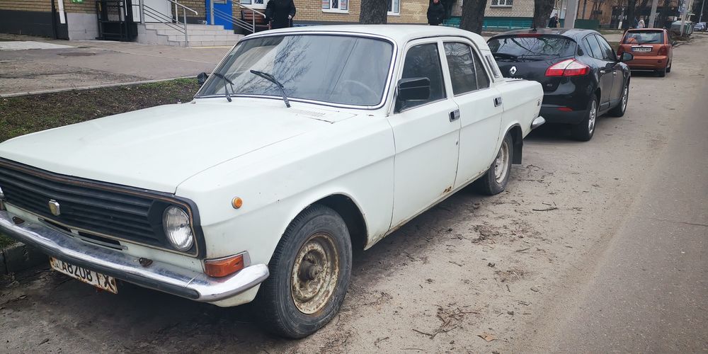 Продам Волга 24-10