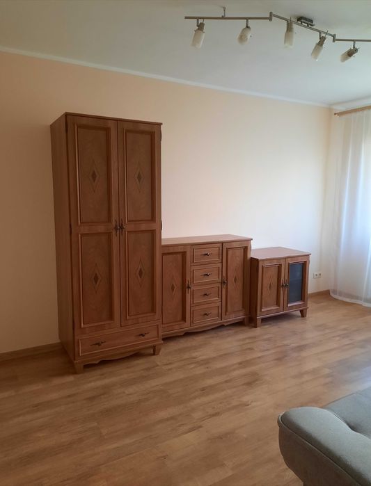 POKÓJ z balkonem w 2-pokojowym, rozkładowym mieszkaniu