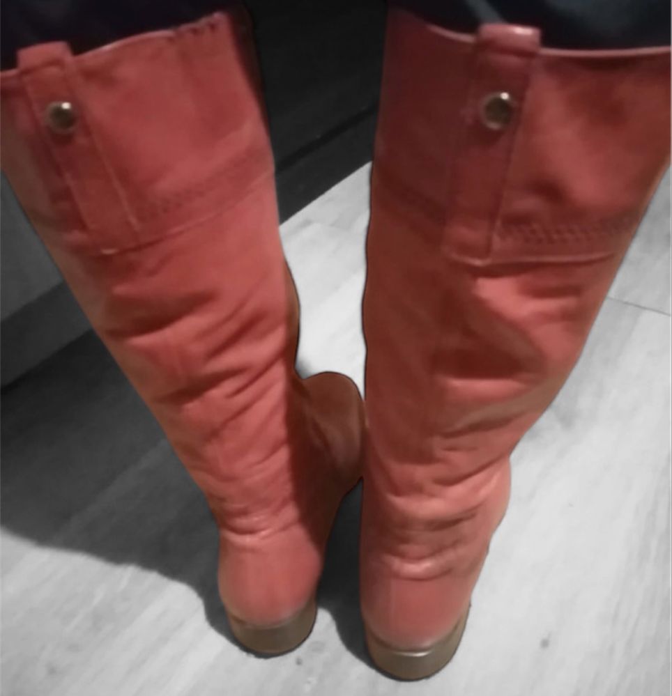 Sprzedam czerwone kozaki Lasocki r. 41