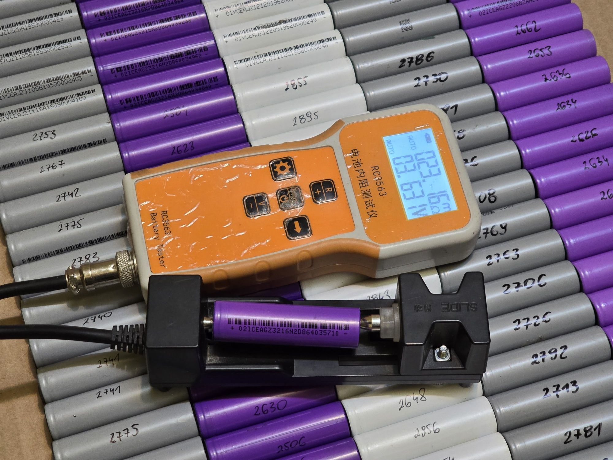 Ogniwo Akumulator Li-ion 18650 poj.2400 w górę
